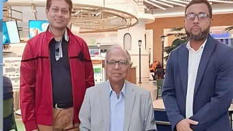 Mahmudur Rahman, the editor of Amar Desh Patrika, returned to the country