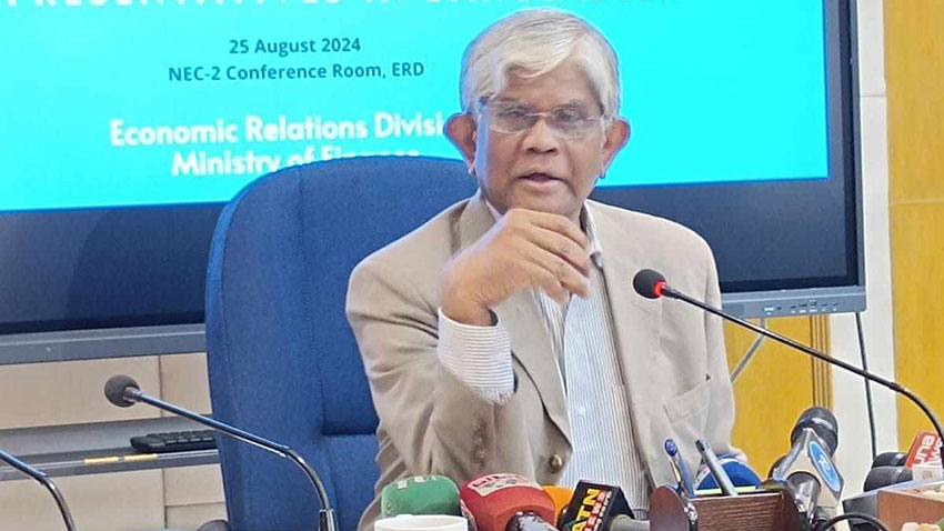 LNG gas is being bought from Singapore: Finance Advisor Dr. Salehuddin