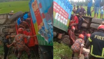 One person died in a collision between a pickup van and a truck in Nabiganj