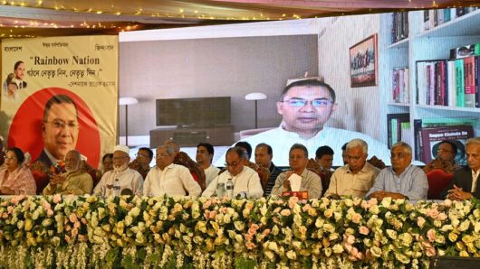 Avoid haste to decide on constitutional issues: Tariq Rahman
