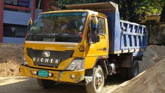 Task force raids Sari River late at night, seizes truck loaded with sand