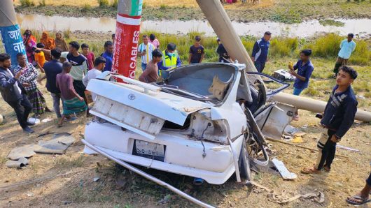 3 killed, 2 injured in Sylhet-Tamabil Highway road accident