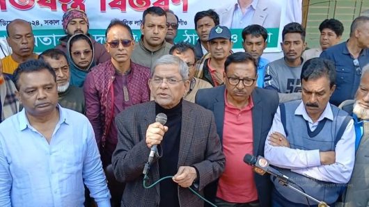 The way to overcome corruption and fascism is to establish democracy: Fakhrul