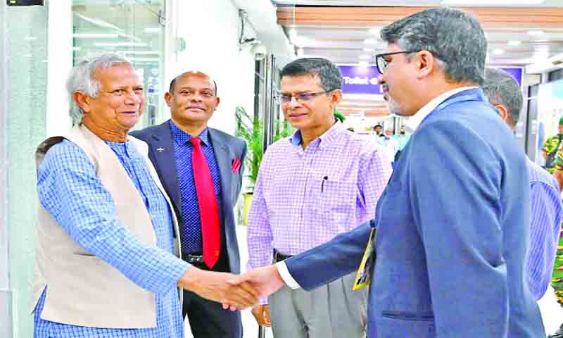 Chief Advisor Dr. Muhammad Yunus returns home