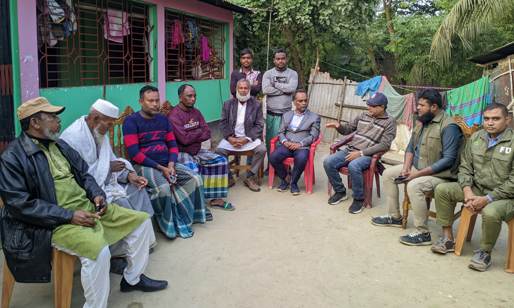 Garden meeting held in Srimangal to stop bird hunting