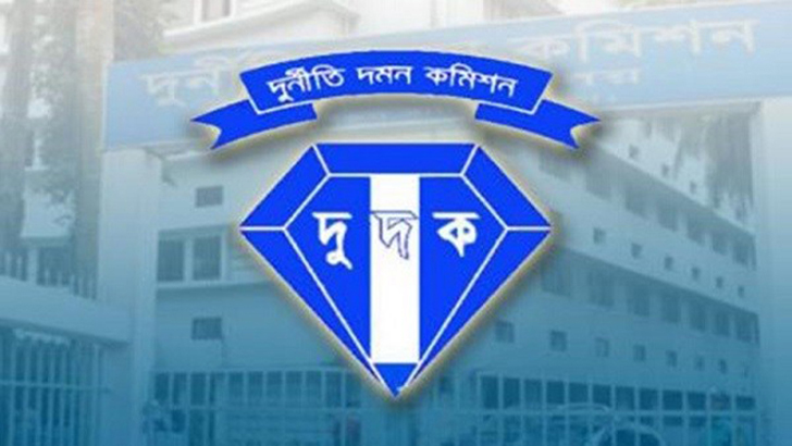 ACC files 4 cases against former finance minister Kamal, his wife and two daughters