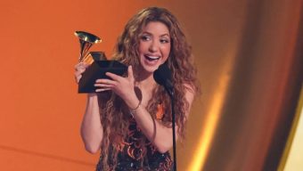 Shakira receives award for album ‘Las Mujeres Yo Na Loran’