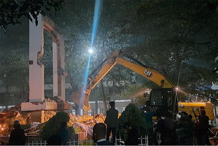 Bulldozer demolishes Sheikh Mujibur Rahman mural in Sylhet
