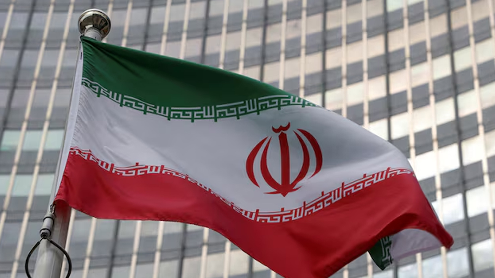 Tehran will never bow to US pressure and sit for talks: Abbas Araghchi