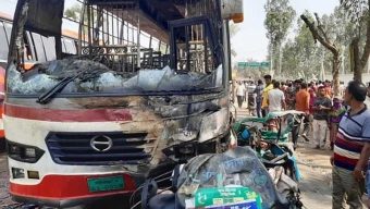 Passenger bus-autorickshaw head-on collision: 5 including children killed