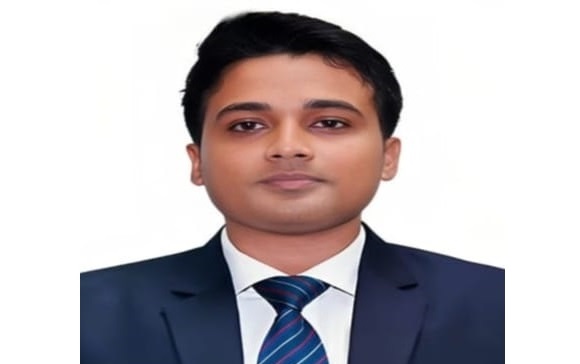 “Then appeal,” said AC Land Pranay Biswas of Zakiganj to the journalist!