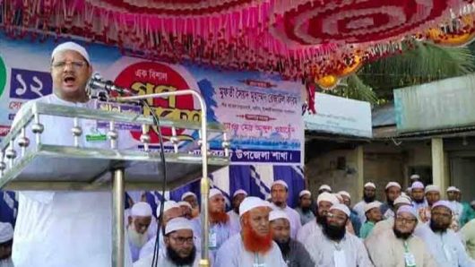 The people will rise up again if the fires of unrest ignite: Pir of Charmonai