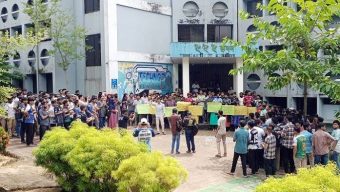 Protest by Sylhet Engineering College Students Continues