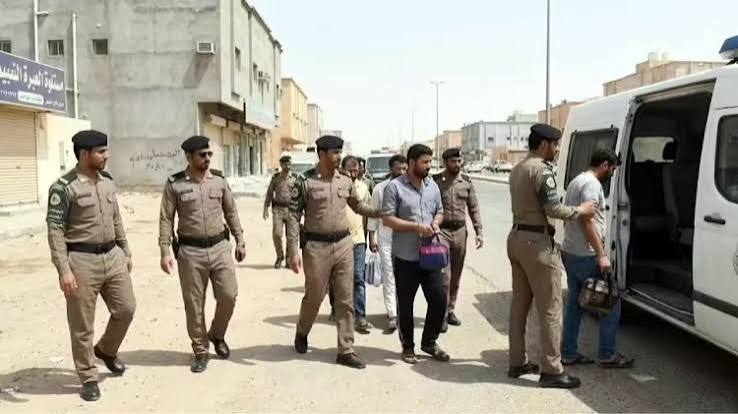 Saudi Arabia Repatriates 12,628 Expatriates in One Week
